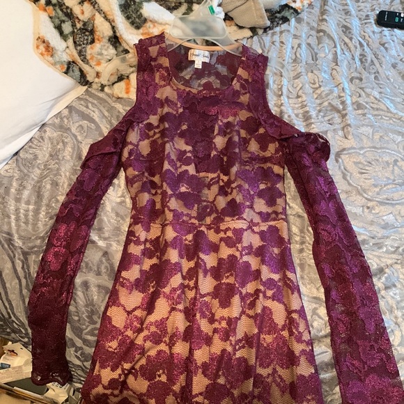 Dress - Picture 1 of 2